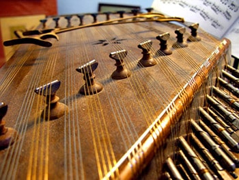 تاریخچه سنتور